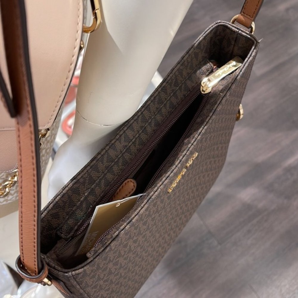 Michael Kors Jet Set Travel Large Messenger Crossbody Bag Brown - Picture 16 of 16